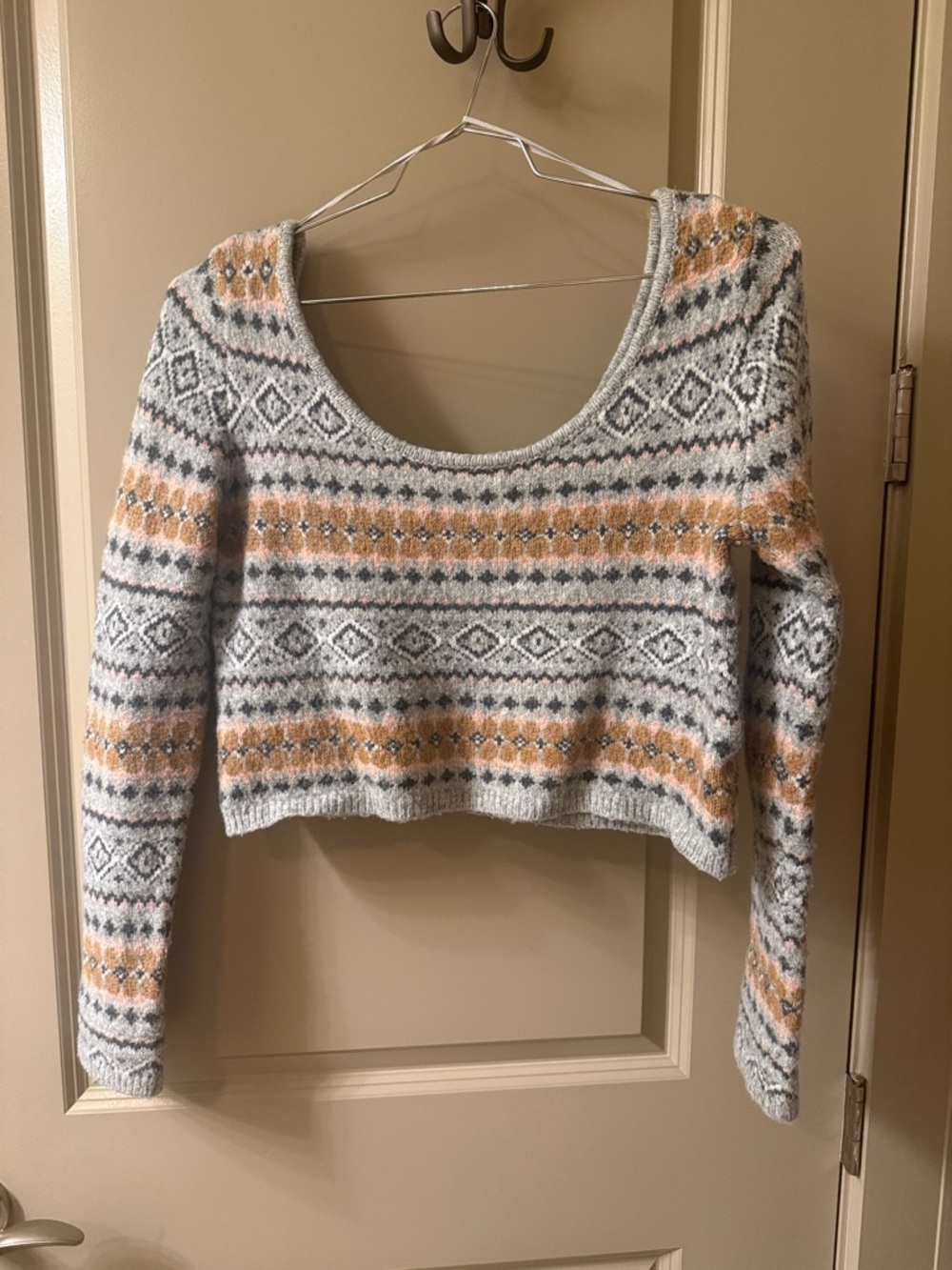 Cropped Fair Isle Sweater with Gray & Peach Pattern